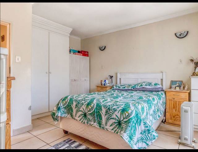2 BEDROOM TOWNHOUSE FOR SALE IN BROMHOF